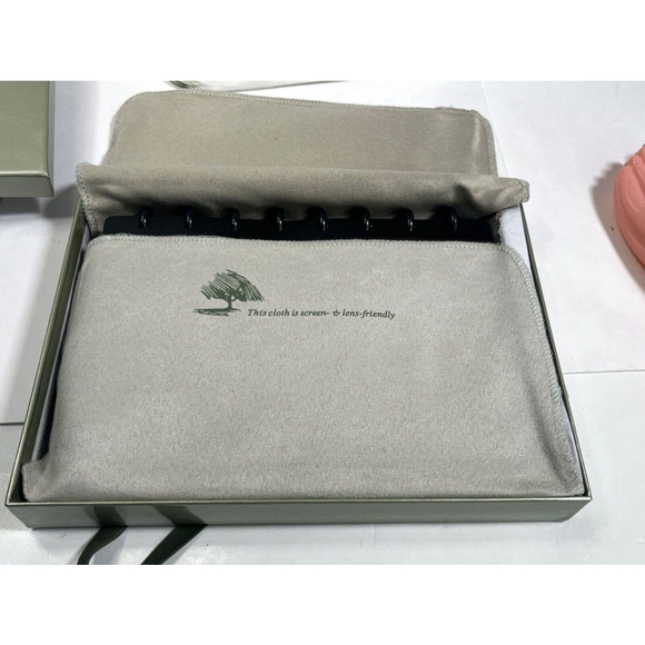 Levenger Circa Cordova Leather Foldover Notebook Junior Size New In Box - Picture 8 of 16